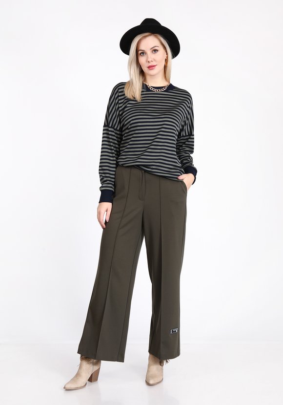 Джемпер с манжетами из рибаны шир.  580, рис. 11