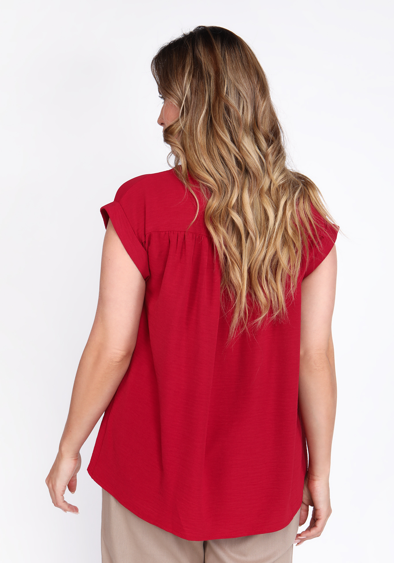Блуза свободного кроя и декоративной сборкой Elletto Life, размер 56, цвет сиреневый - фото 3