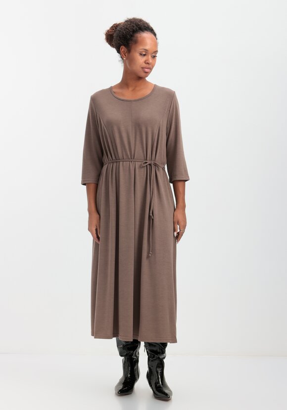 Платье Емельяна шир.  580, рис. 4