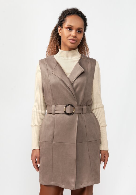 Жилет из экозамши с воротником апаш шир.  580, рис. 14