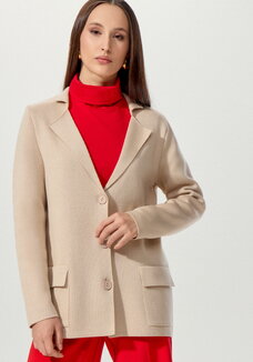 Жакет женский на пуговицах с карманами