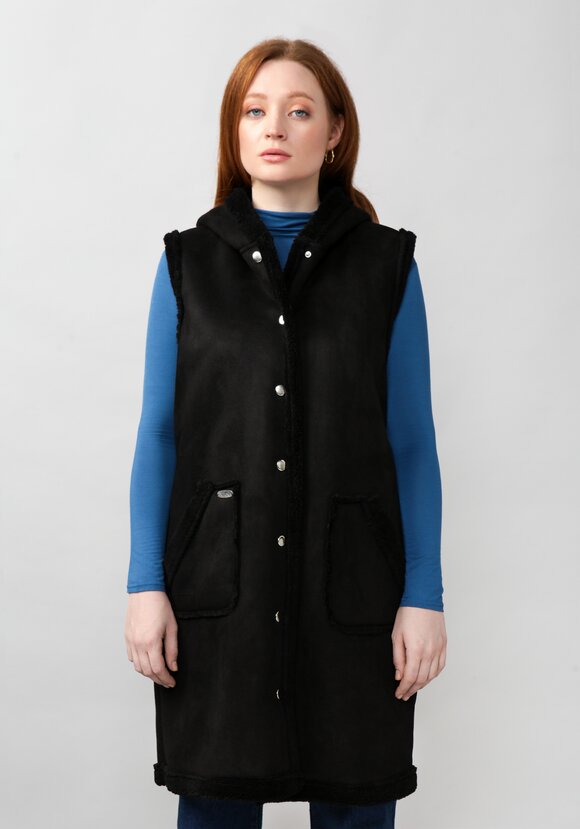 Жилет из экомеха с капюшоном шир.  580, рис. 14