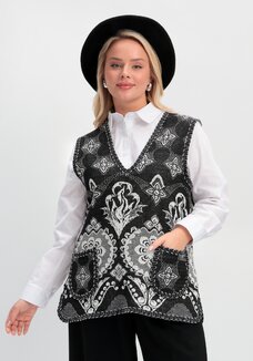 Жилет из шерсти Ласковое тепло