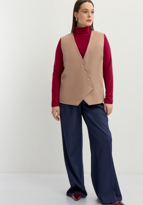 Жилет с асимметричным кроем шир.  580, рис. 1