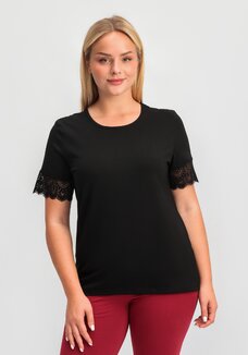 Футболка с кружевами Амира