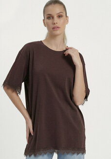 Блуза с отделкой из кружевa