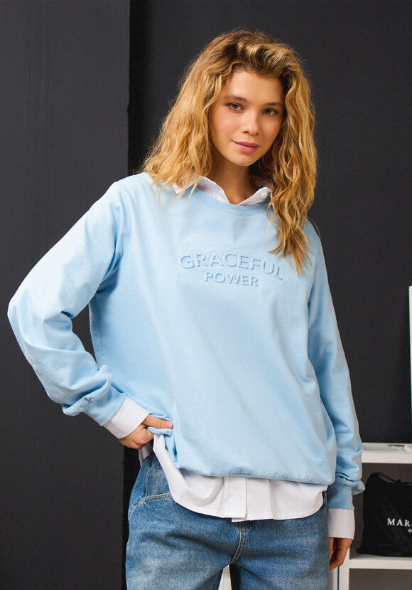 Свитшот с объемным принтом на груди шир.  580, рис. 13