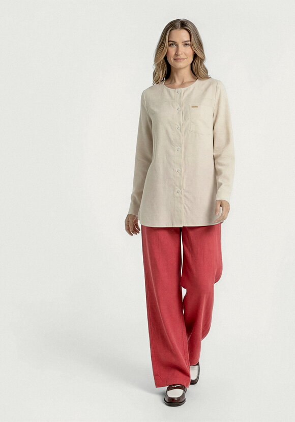 Рубашка на пуговицах из льна шир.  580, рис. 7