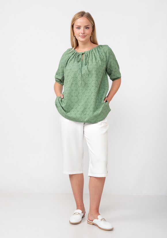 Блуза из шитья свободного кроя шир.  580, рис. 2