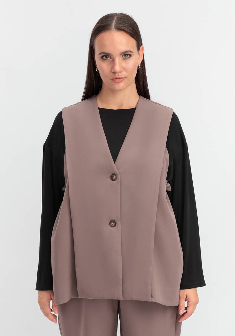 Жилет однобортный на пуговице шир.  750, рис. 12