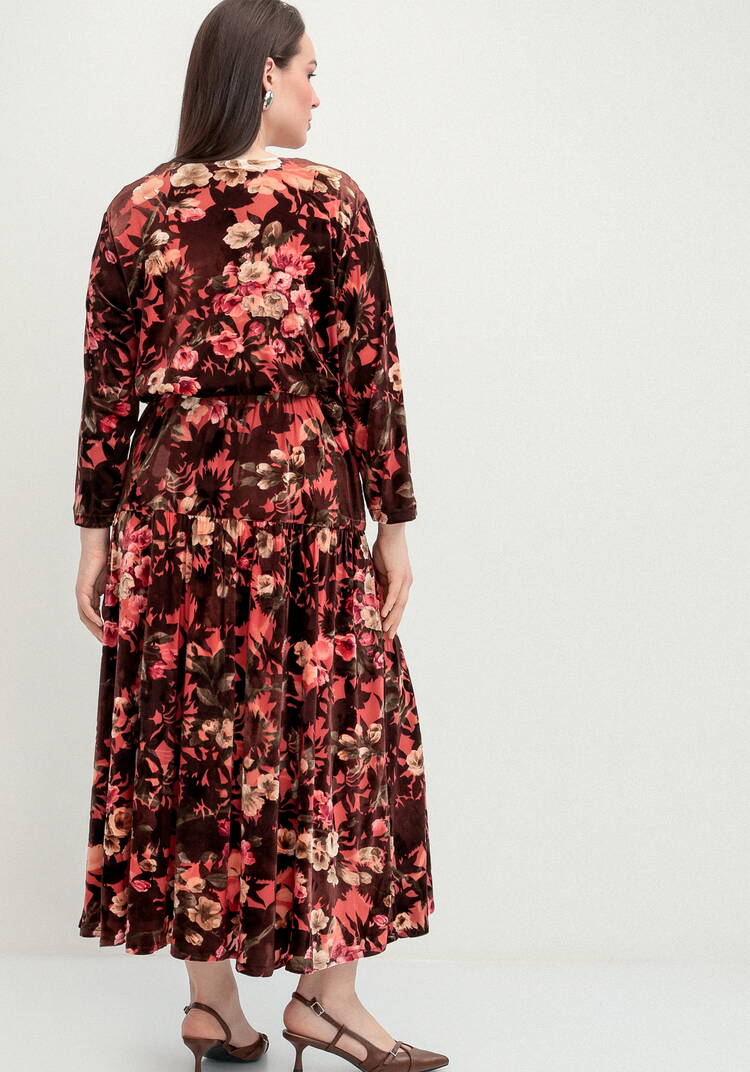 Платье с цветочным принтом на поясе шир.  750, рис. 10