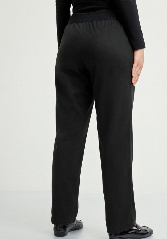 Прямые брюки на резинке с карманами шир.  580, рис. 11