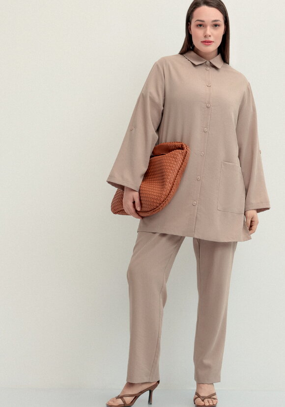 Брюки прямого кроя на резинке по поясу шир.  580, рис. 21