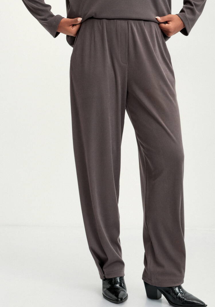 Брюки-трансформеры на резинке по поясу шир.  750, рис. 10