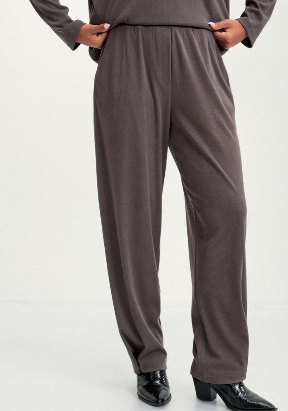 Брюки-трансформеры на резинке по поясу шир.  580, рис. 10