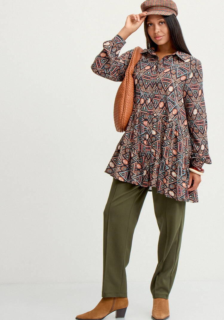 Блуза свободная с воланами по низу шир.  750, рис. 23