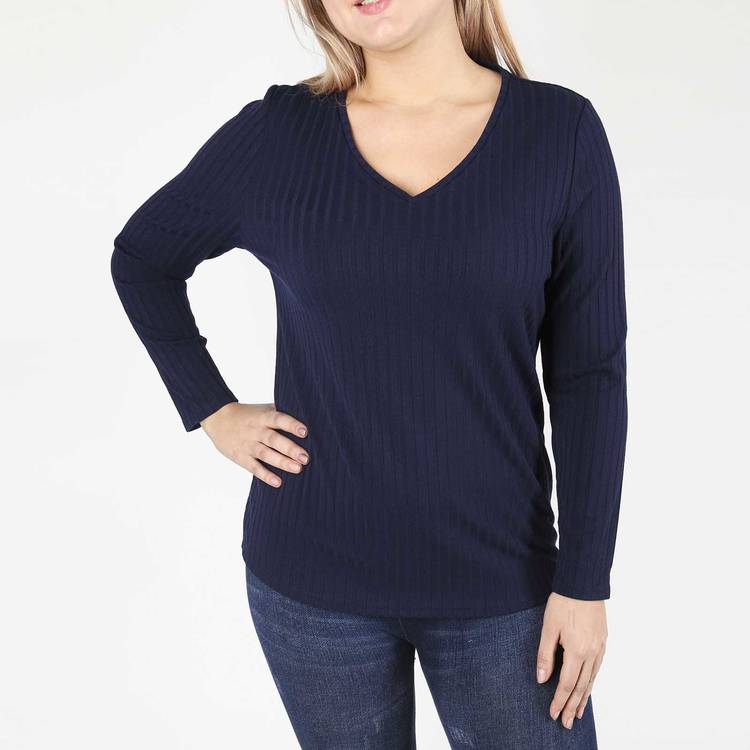 Блузка с V-образным вырезом прямого кроя шир.  750, рис. 19