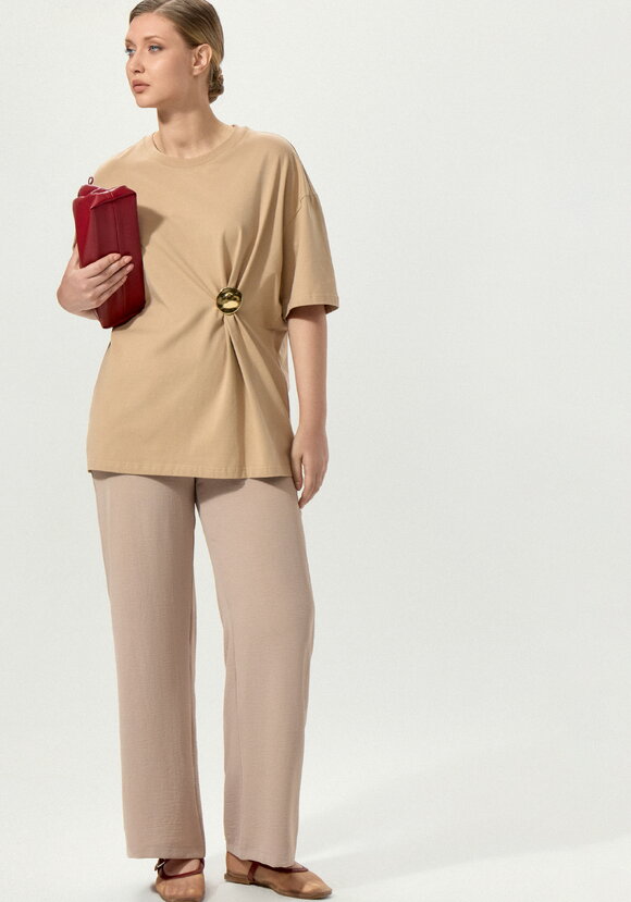 Брюки свободные на резинке по поясу шир.  580, рис. 1