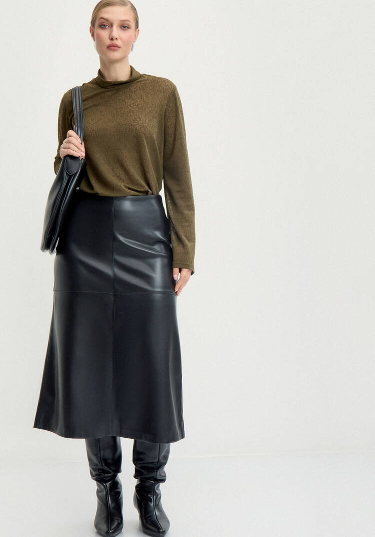 Водолазка из фактурного трикотажа шир.  750, рис. 2