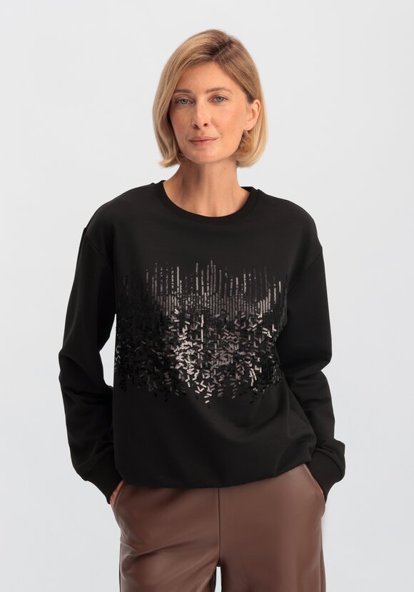 Свитшот с абстрактным рисунком из пайеток шир.  580, рис. 17