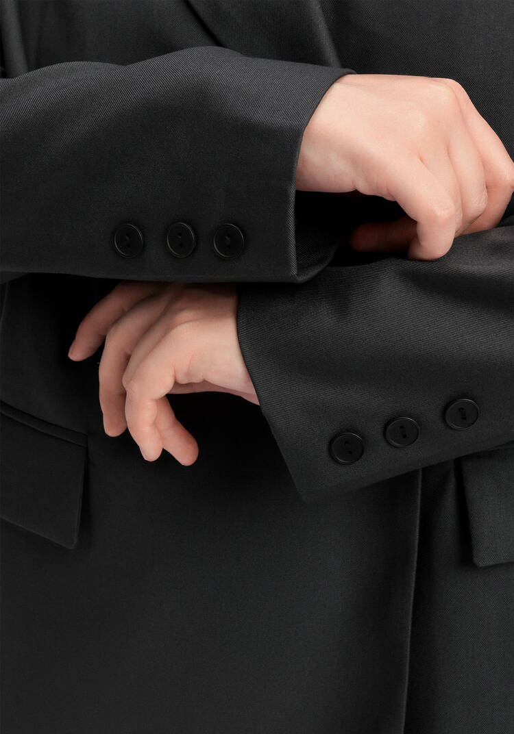 Пиджак с разрезом по спинке шир.  750, рис. 7