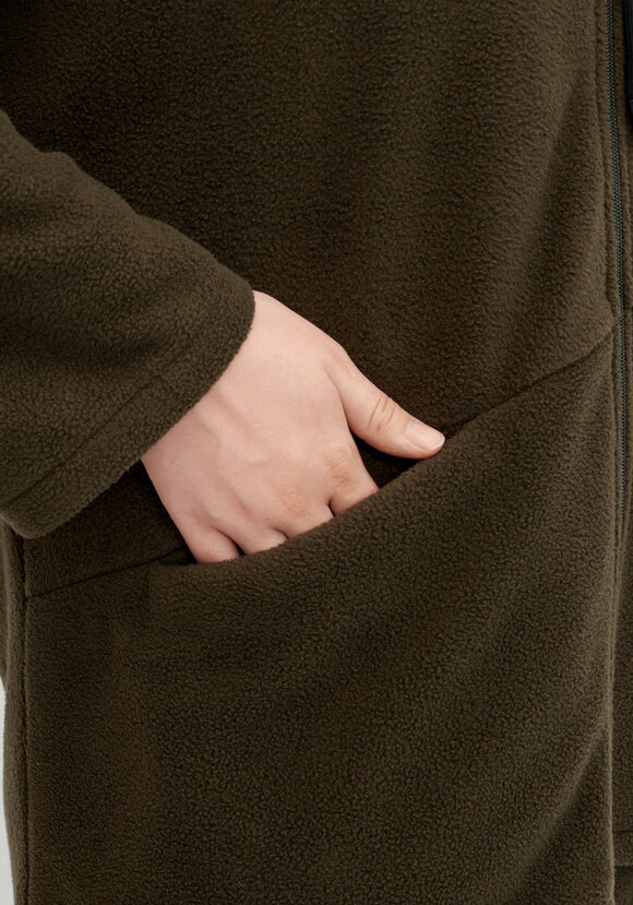 Толстовка из флиса с нашивкой на груди шир.  580, рис. 34