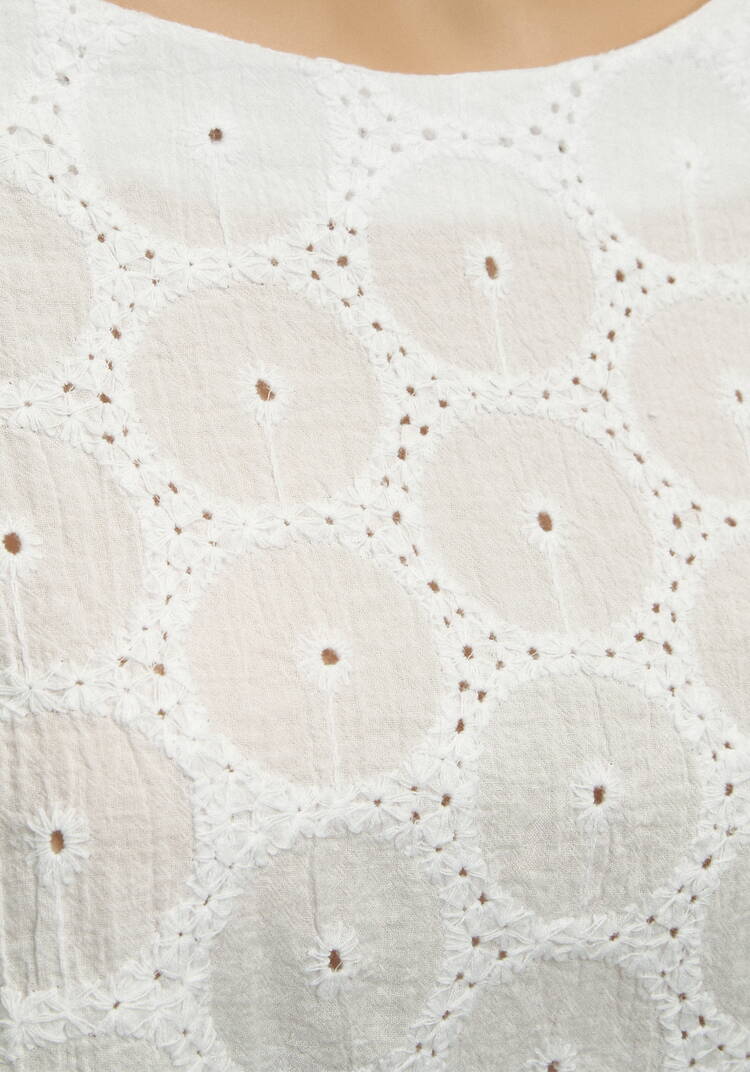 Блуза из шитья с коротким рукавoм шир.  750, рис. 4