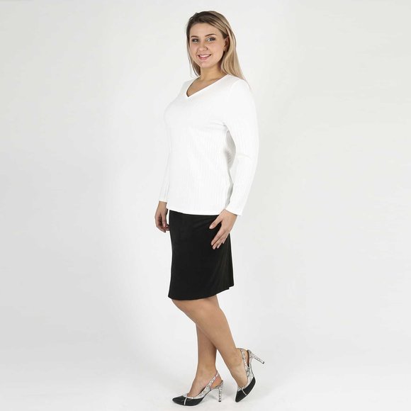 Блузка с V-образным вырезом прямого кроя шир.  580, рис. 3