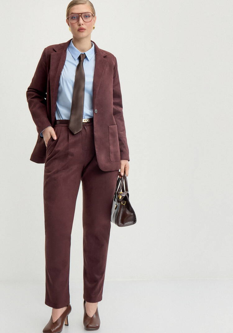 Брюки замшевые, прямые с комфортным поясом шир.  750, рис. 1