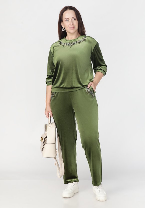 Костюм с вышивкой шир.  580, рис. 9