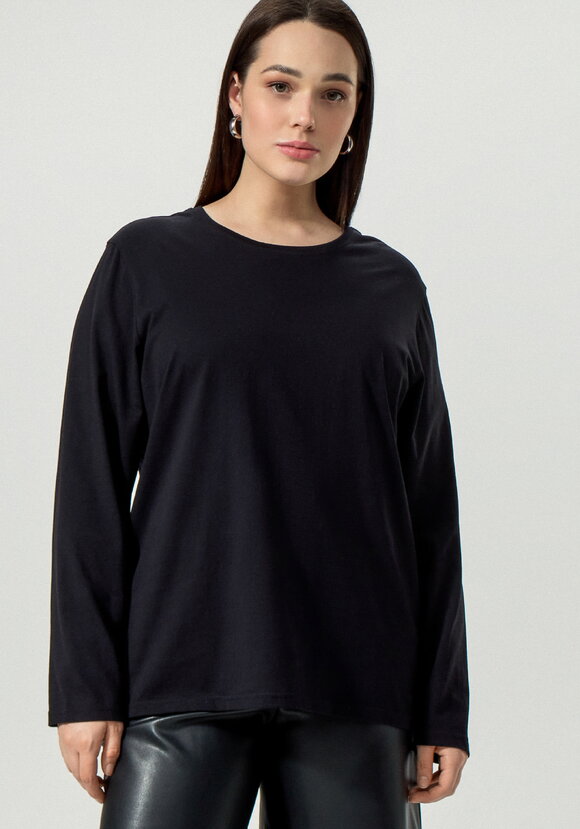 Лонгслив с круглой горловиной шир.  580, рис. 14