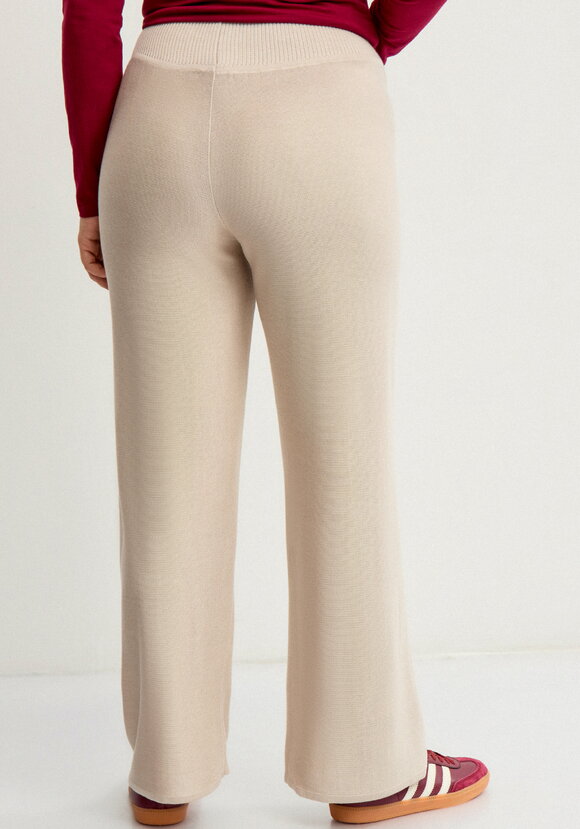 Брюки женские на эластичной резинке шир.  580, рис. 8