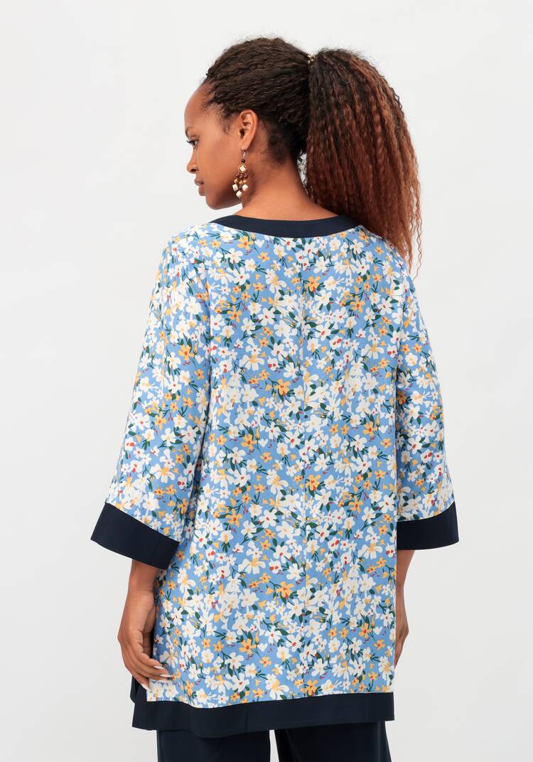 Туника с V-образным вырезом горловины шир.  750, рис. 3