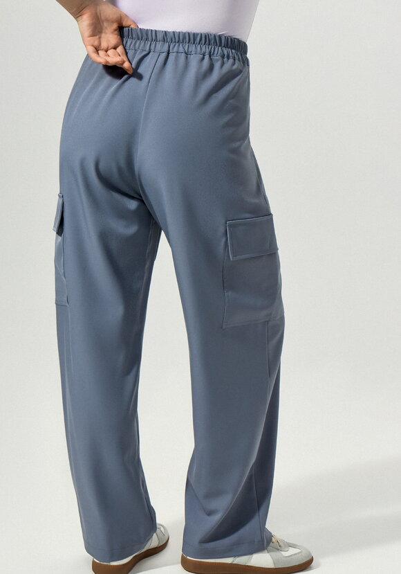 Брюки с боковыми карманами свободного кроя шир.  580, рис. 9