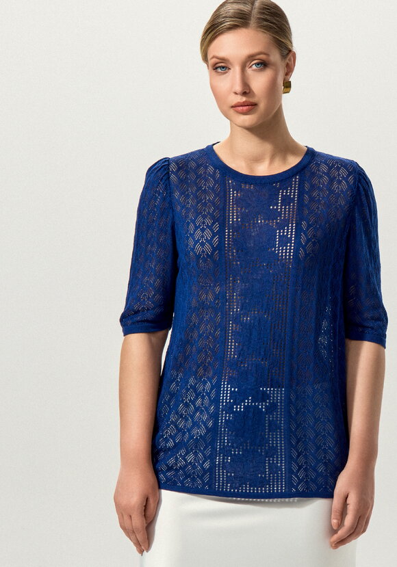 Джемпер с ажурным рисунком и защипами шир.  580, рис. 26