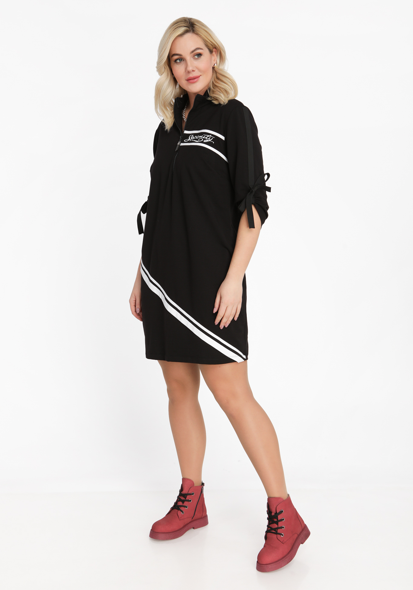 Платье-туника с воротником стойка