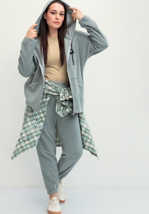 Толстовка из флиса с нашивкой на груди шир.  580, рис. 17