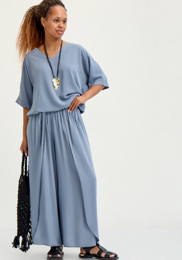 Брюки свободного кроя с запахом шир.  580, рис. 9