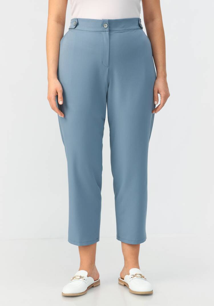 Брюки с декоративными хлястиками шир.  750, рис. 17