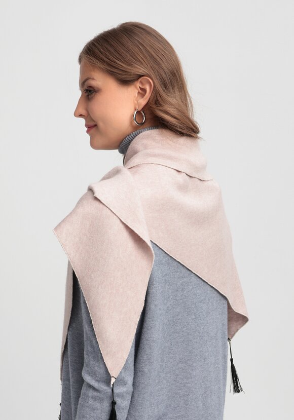 Косынка женская вязаная из ангоры шир.  580, рис. 2