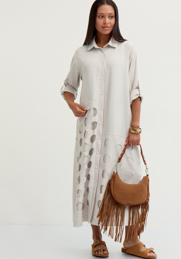 Платье А-силуэта с перфорацией шир.  580, рис. 41