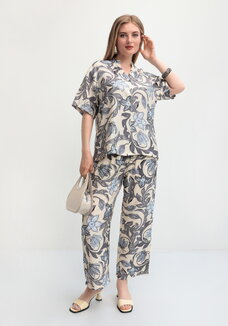 Костюм Сири