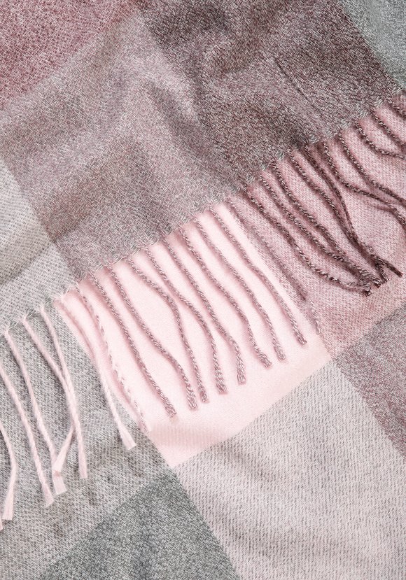 Палантин Амина шир.  580, рис. 4