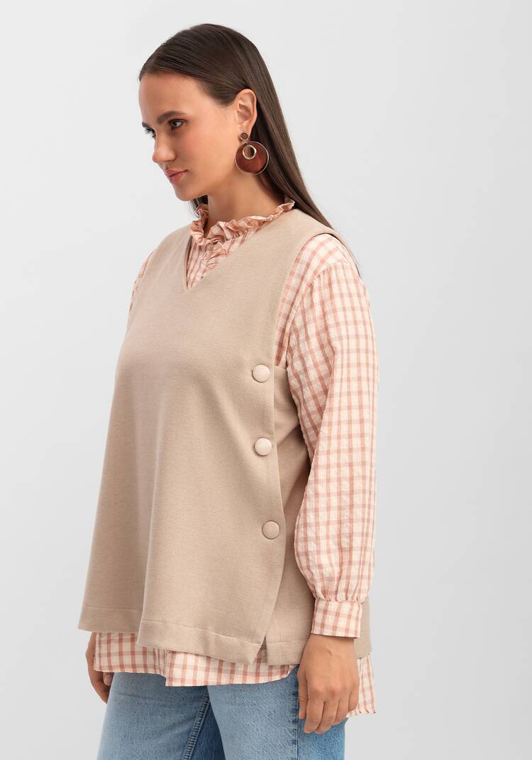 Жилет А-силуэта с дизайнерской застёжкой шир.  750, рис. 8