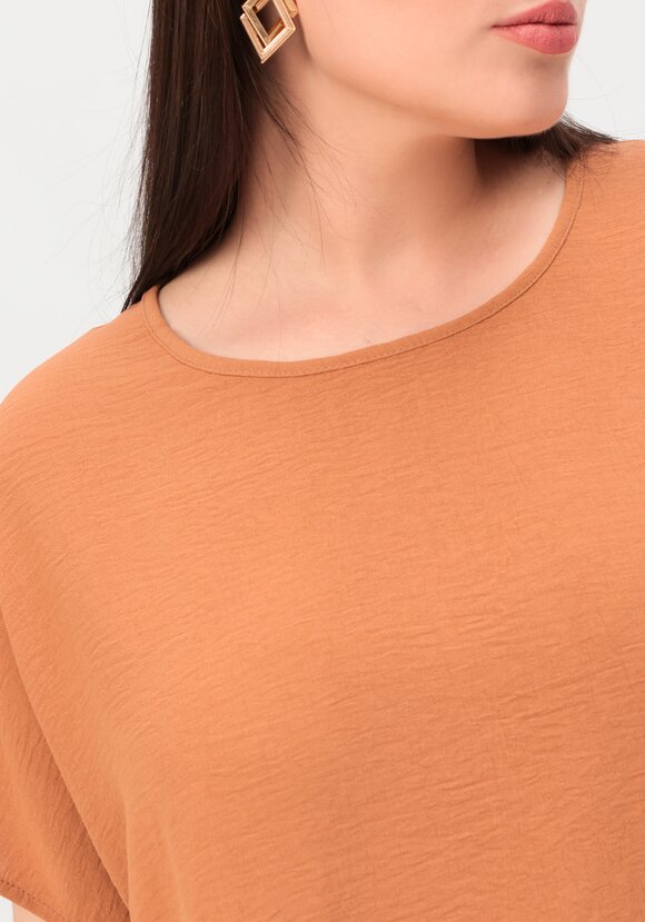 Блуза базовая со спущенной линией плеча шир.  580, рис. 51