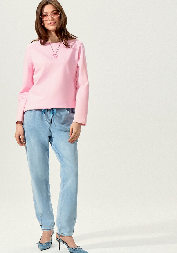 Лонгслив с нашивкой на спине шир.  580, рис. 27