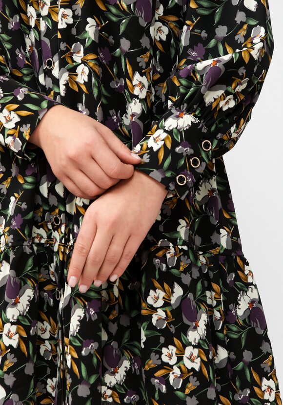 Туника свободного кроя с кокеткой шир.  580, рис. 6