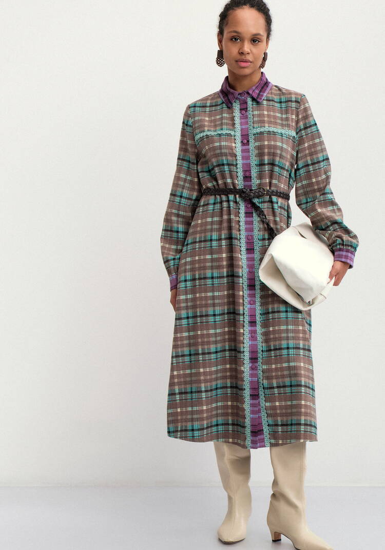 Платье-рубашка в клетку на пуговицах шир.  750, рис. 20