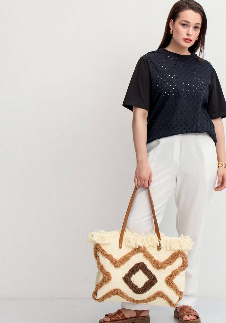 Футболка с шитьем шир.  750, рис. 15