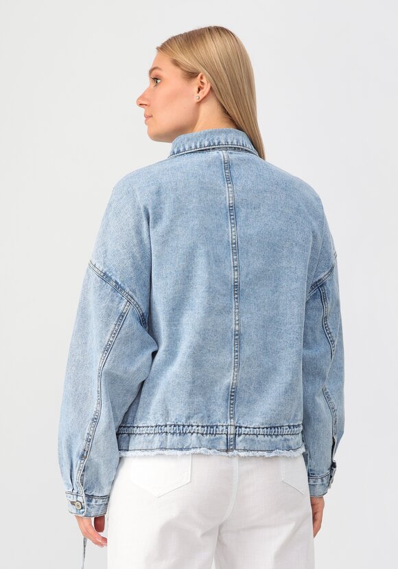 Куртка джинсовая со стразами шир.  580, рис. 3